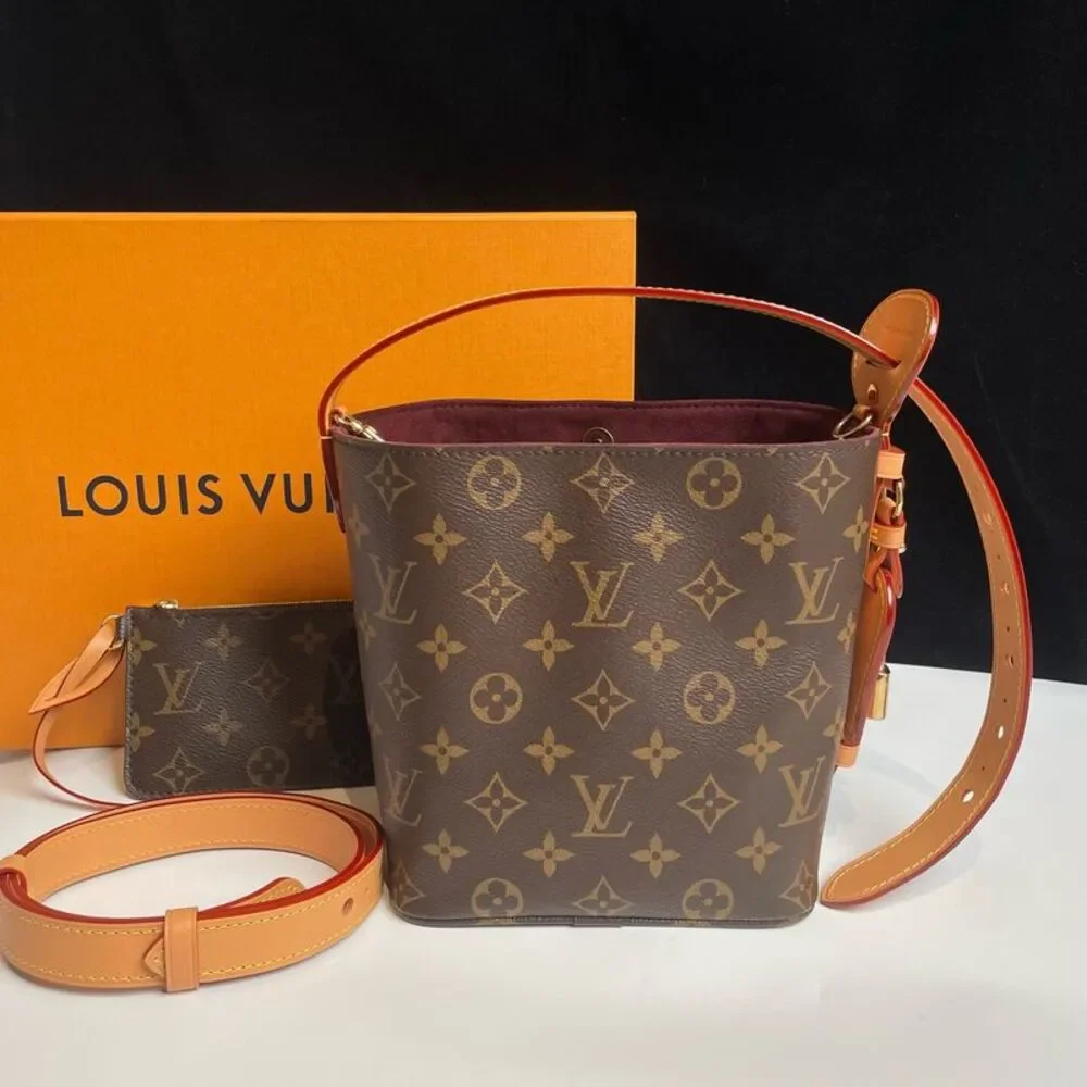 Louis Vuitton Women Pre-Loved Bag Very Good Condition